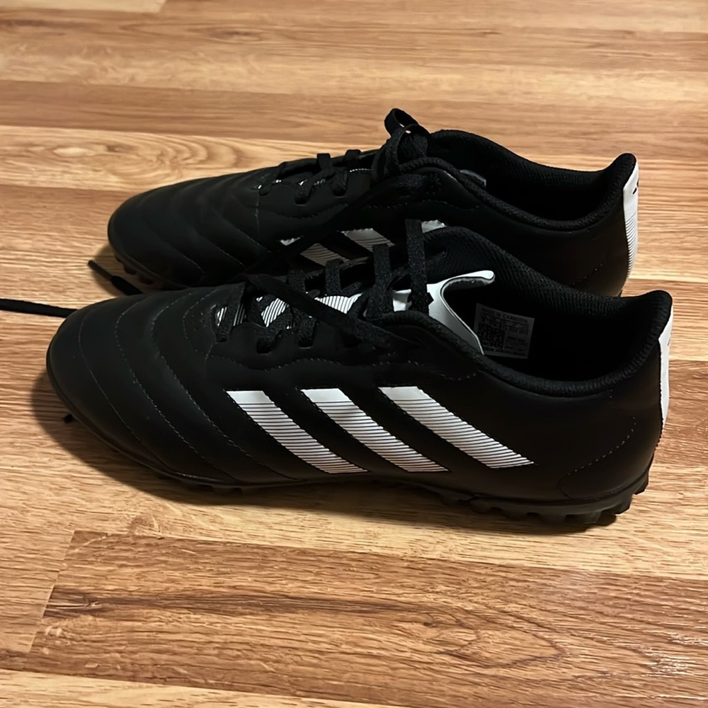 Adidas indoor soccer cleats